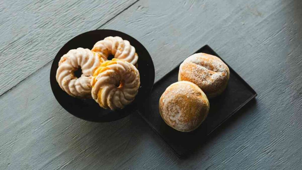 What Exactly is a Boozy Biscuit Dessert