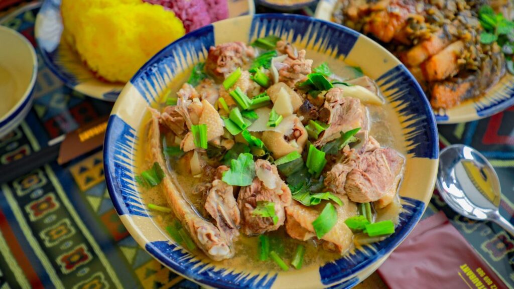 _Marinating wild boar meat before cooking